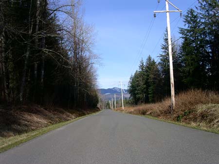 road to mud mountain dam 