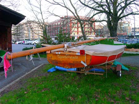 south lake union park, russian boat